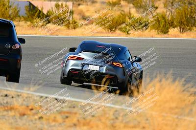 media/Nov-16-2024-Extreme Speed (Sat) [[6587d07cc4]]/Gold Group/Session 3 (The Bowl)/